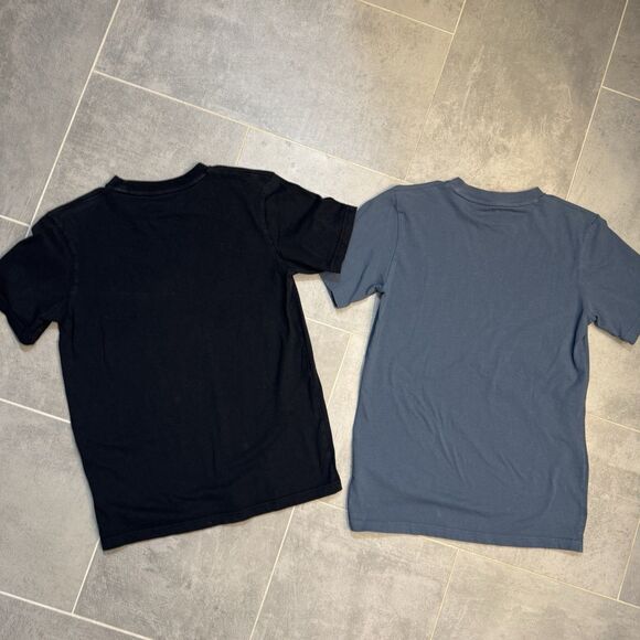 Berghaus Big Logo Lot of 2 Men’s T-Shirts – Black & Blue – Size XS Outdoor - Picture 12 of 12